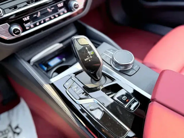 BMW 5 Series — Фото автомобиля 29