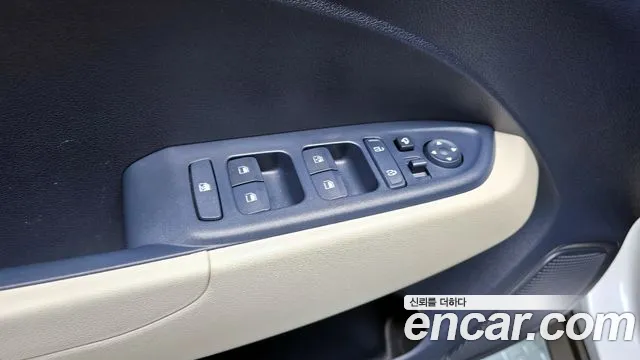Hyundai Venue Venue 1.6 Modern Plus — Фото автомобиля 17