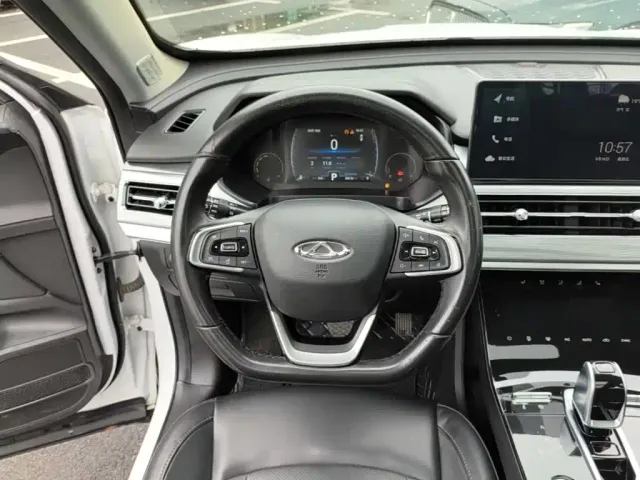 Chery Tiggo 8 — Фото автомобиля 10