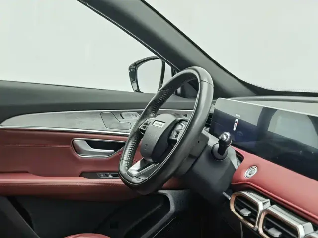 Jetour X70 Plus — Фото автомобиля 22