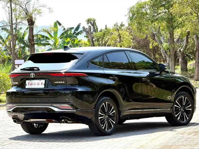Toyota Venza — Фото автомобиля 6