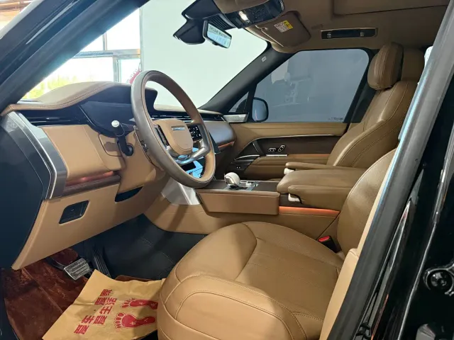 Land Rover Range Rover — Фото автомобиля 7