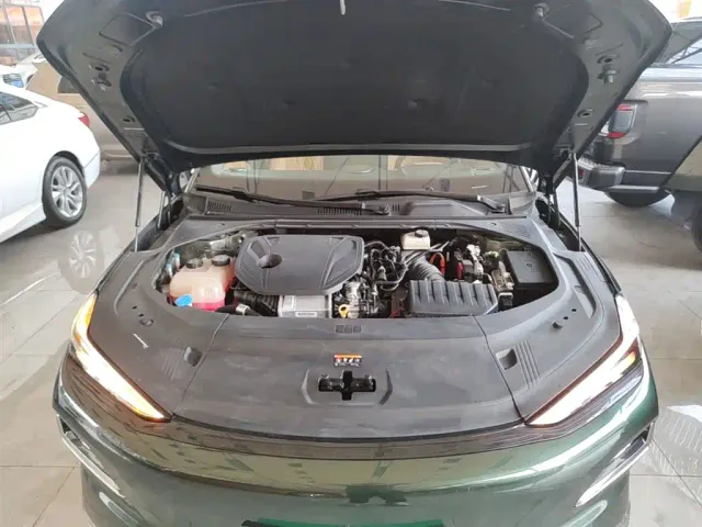 Geely Galaxy Xingyao 8 — Фото автомобиля 19
