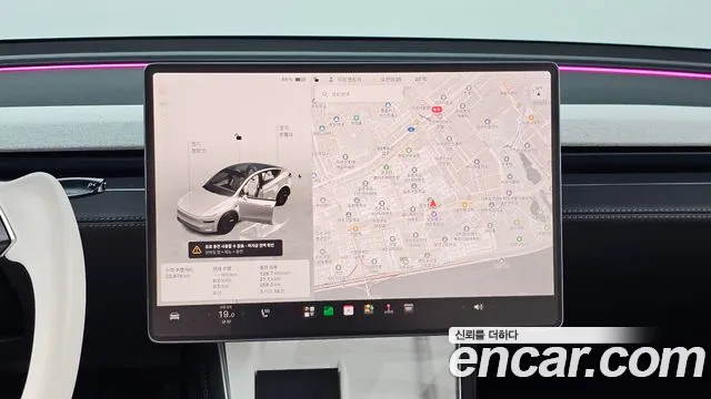 Tesla Model Y — Фото автомобиля 17