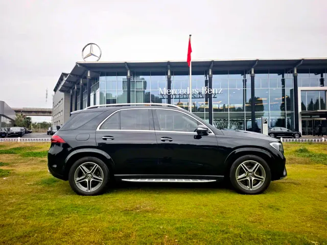 Mercedes-Benz GLE-Class — Фото автомобиля 4