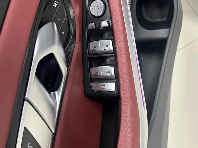 BMW 3 Series — Фото автомобиля 13