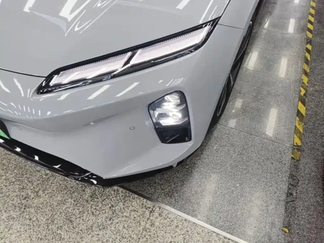 Nio ET5 Touring — Фото автомобиля 23