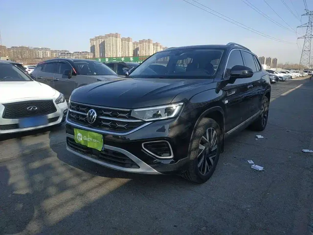 Фотография автомобиля — Volkswagen Tayron