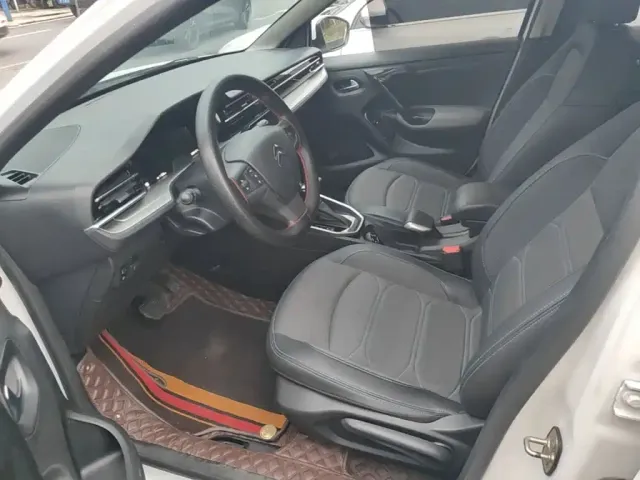 Citroen C3-XR — Фото автомобиля 14