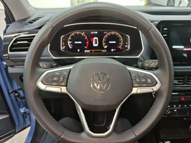 Volkswagen Tharu — Фото автомобиля 10