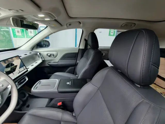 Leapmotor B10 — Фото автомобиля 4