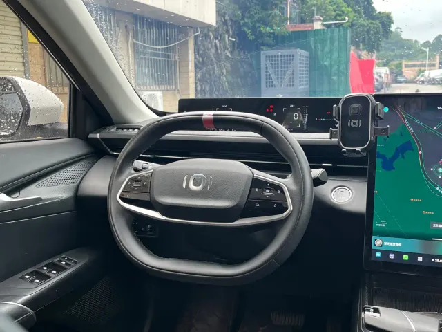 Changan Qiyuan A05 — Фото автомобиля 6