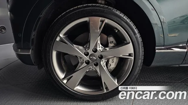 Genesis GV80 — Фото автомобиля 4