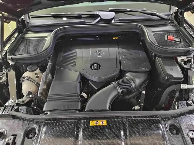 Mercedes-Benz GLE-Class — Фото автомобиля 12