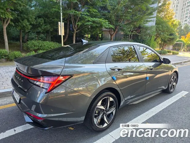 Hyundai Avante CN7 — Фото автомобиля 5