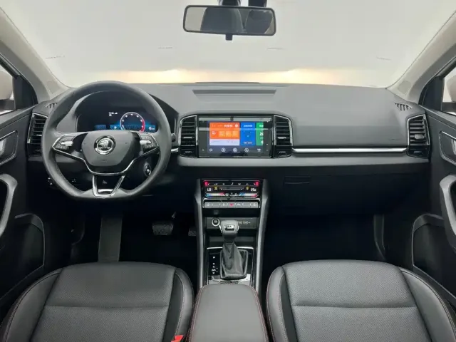 Skoda Karoq — Фото автомобиля 19