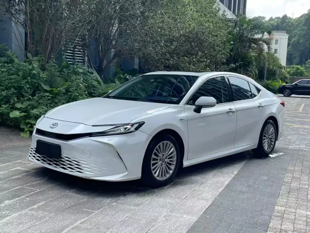 Фотография автомобиля — Toyota Camry