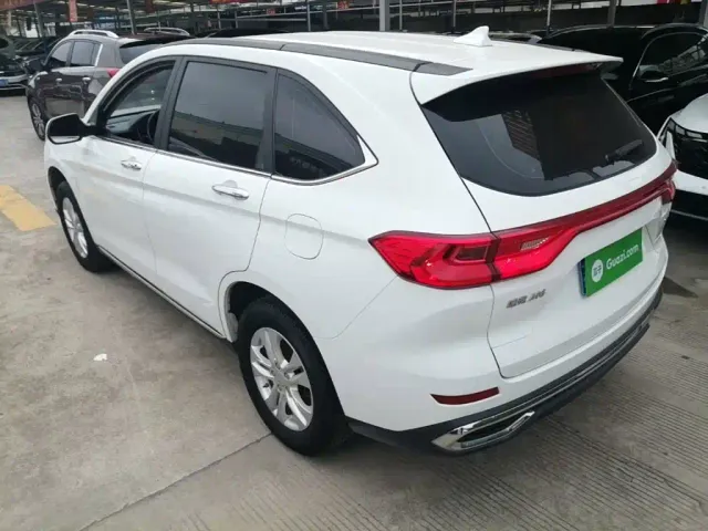 Haval M6 — Фото автомобиля 22