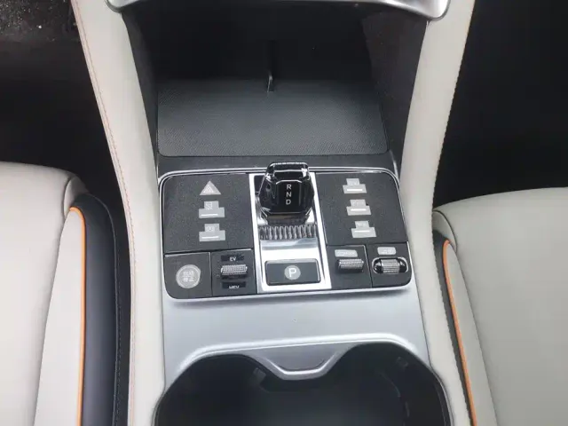 BYD Song PLUS — Фото автомобиля 16