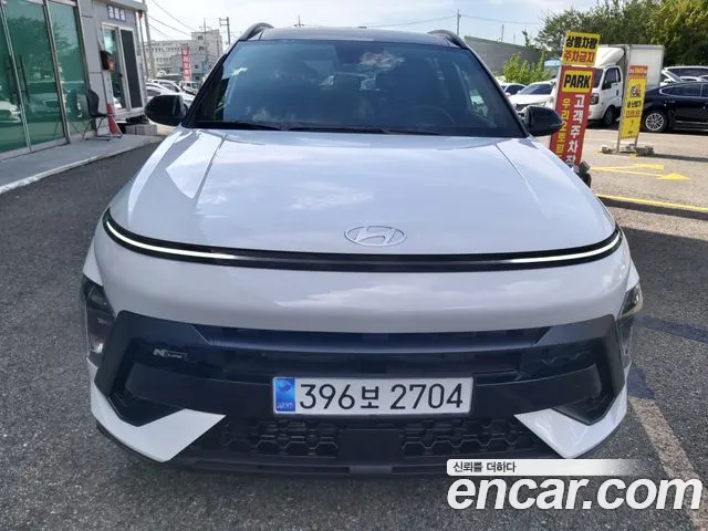 Hyundai Kona Kona (SX2) Бензин 1.6 Turbo 4WD — Фото автомобиля 2