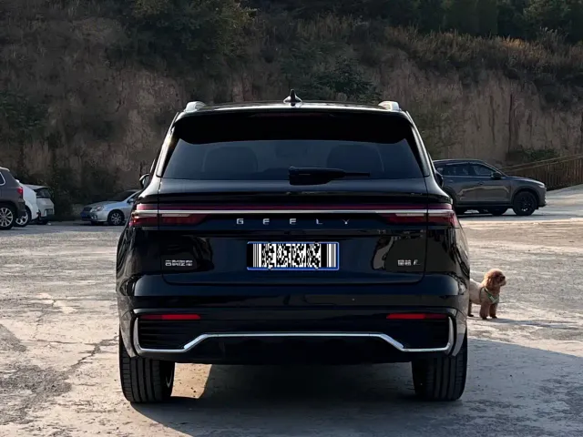 Geely Xingyue L — Фото автомобиля 5