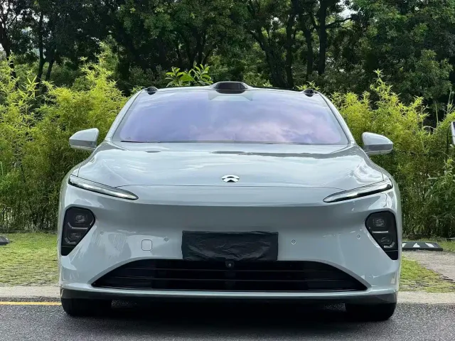 Nio ET7 — Фото автомобиля 2