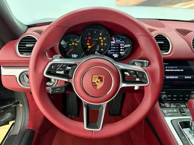 Porsche 718 — Фото автомобиля 6