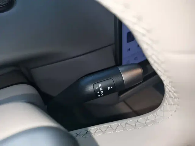 Li Auto i6 — Фото автомобиля 13