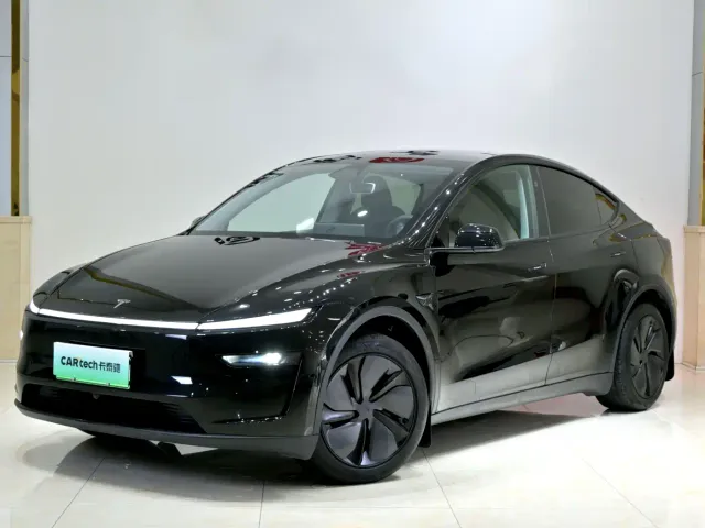 Фотография автомобиля — Tesla Model Y