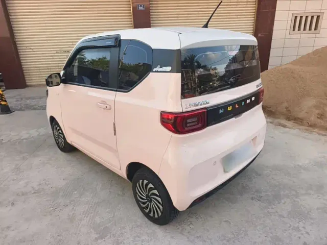 Wuling Hongguang Mini EV — Фото автомобиля 4