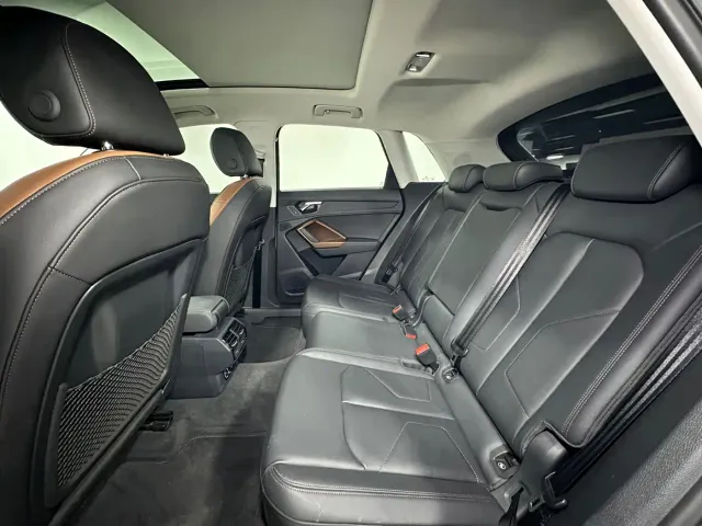 Audi Q3 — Фото автомобиля 13