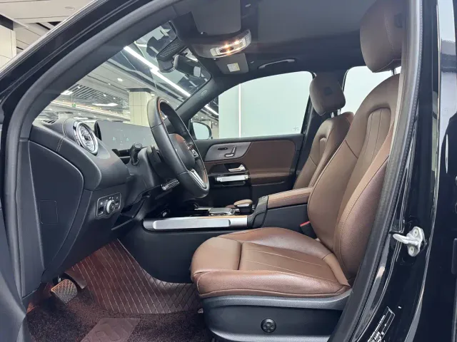 Mercedes-Benz GLB-Class — Фото автомобиля 9