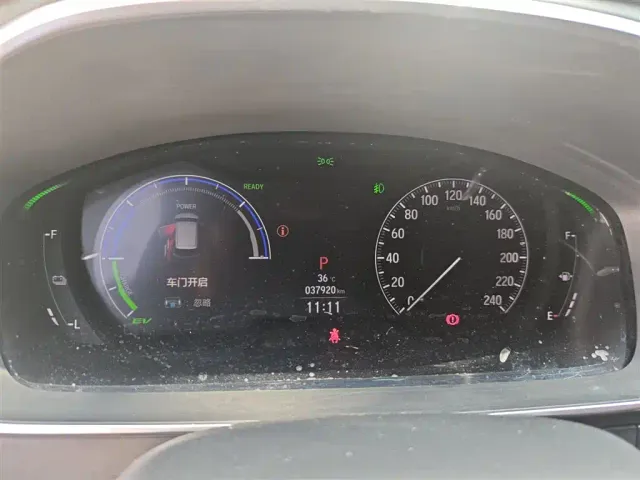 Honda Odyssey — Фото автомобиля 7