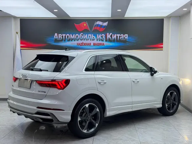 Audi Q3 — Фото автомобиля 4