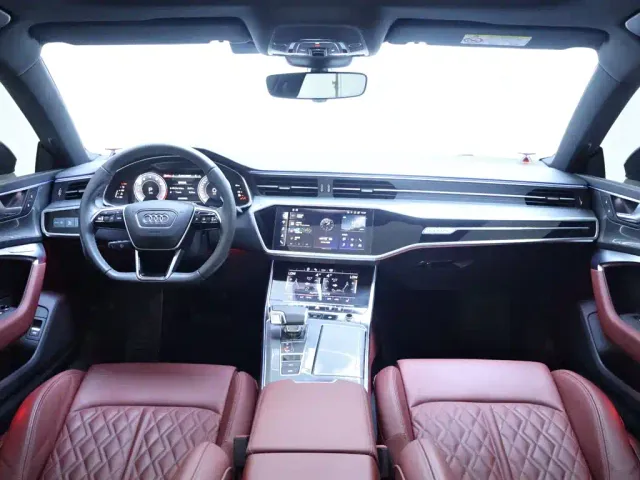 Audi A7L — Фото автомобиля 13