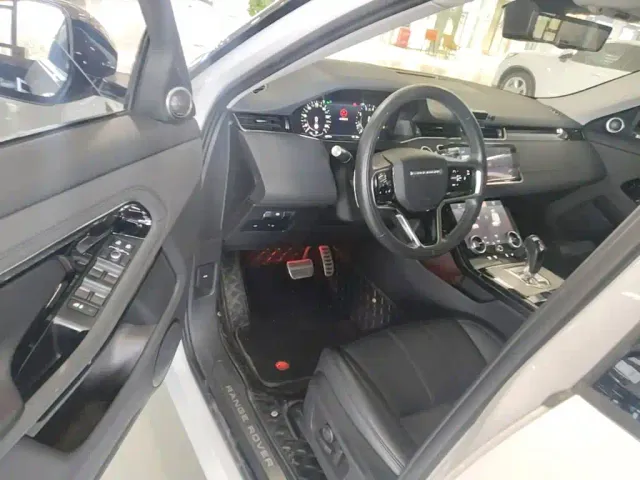 Land Rover Range Rover Evoque — Фото автомобиля 15