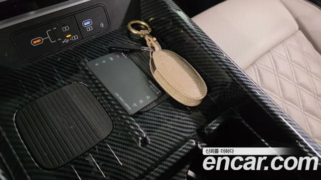 Hyundai Santa Fe MX5 — Фото автомобиля 27