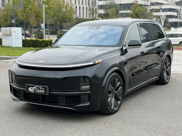 Фотография автомобиля — Li Auto L9