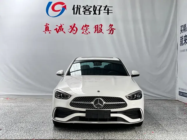 Mercedes-Benz C-Class — Фото автомобиля 2