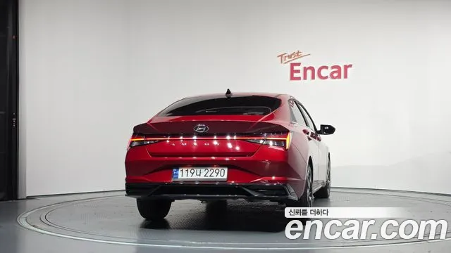 Hyundai Avante CN7 — Фото автомобиля 4