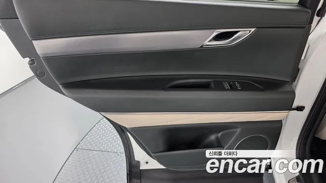 Genesis GV80 2.5T Бензин 2WD — Фото автомобиля 22