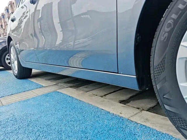 Roewe i5 — Фото автомобиля 20