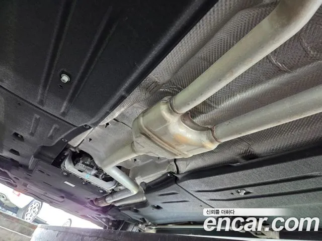 Genesis GV80 2.5T Бензин AWD — Фото автомобиля 17