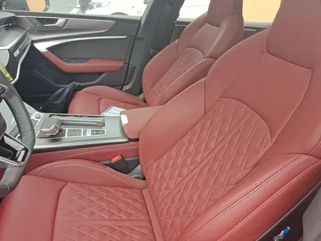 Audi A7L — Фото автомобиля 10