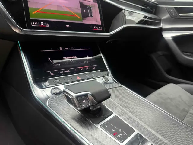 Audi A6L — Фото автомобиля 11