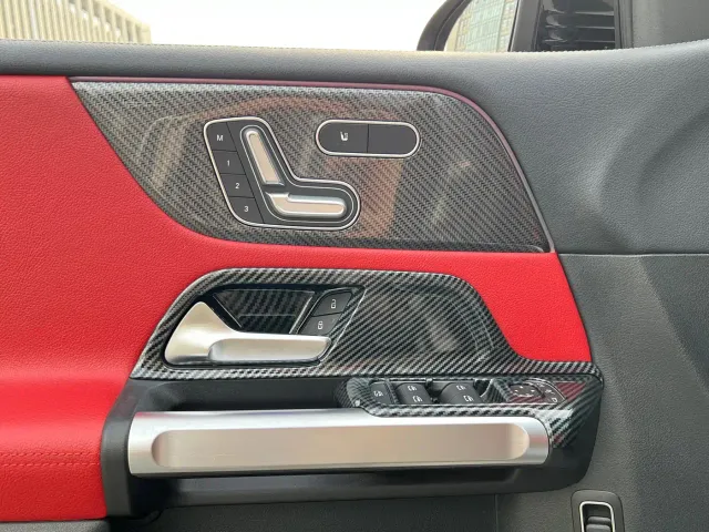 Mercedes-Benz GLB AMG — Фото автомобиля 6