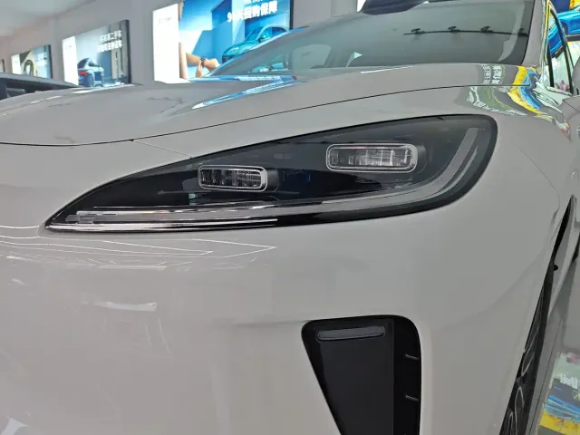 Shangjie SUV — Фото автомобиля 15