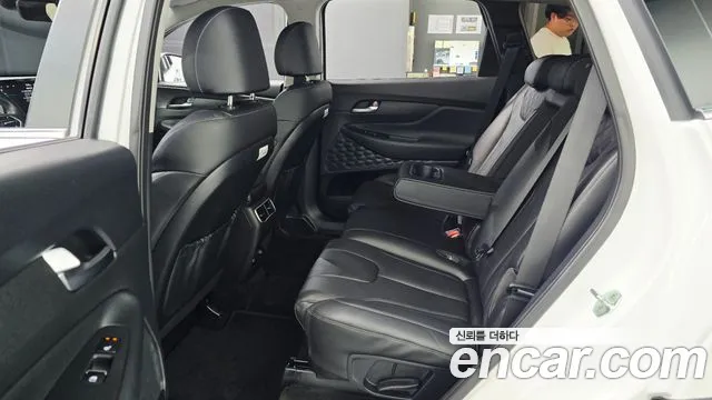 Hyundai Santa Fe Santa Fe (New) — Фото автомобиля 11