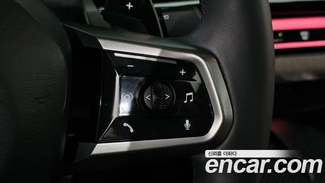 BMW 5 Series G60 — Фото автомобиля 30