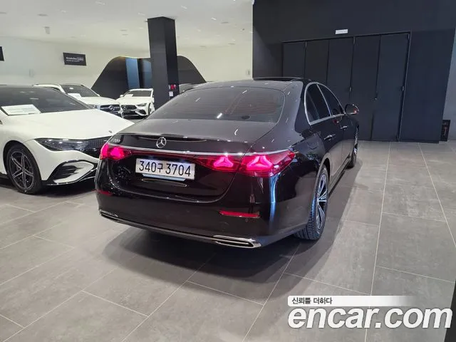 Mercedes-Benz E-Class W214 — Фото автомобиля 2